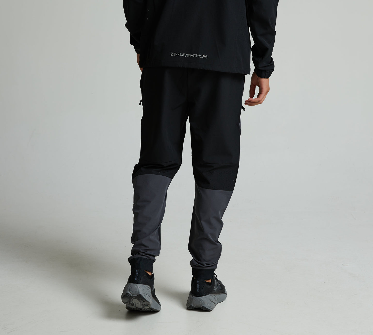 Monterrain Orbit Woven Pant - Black