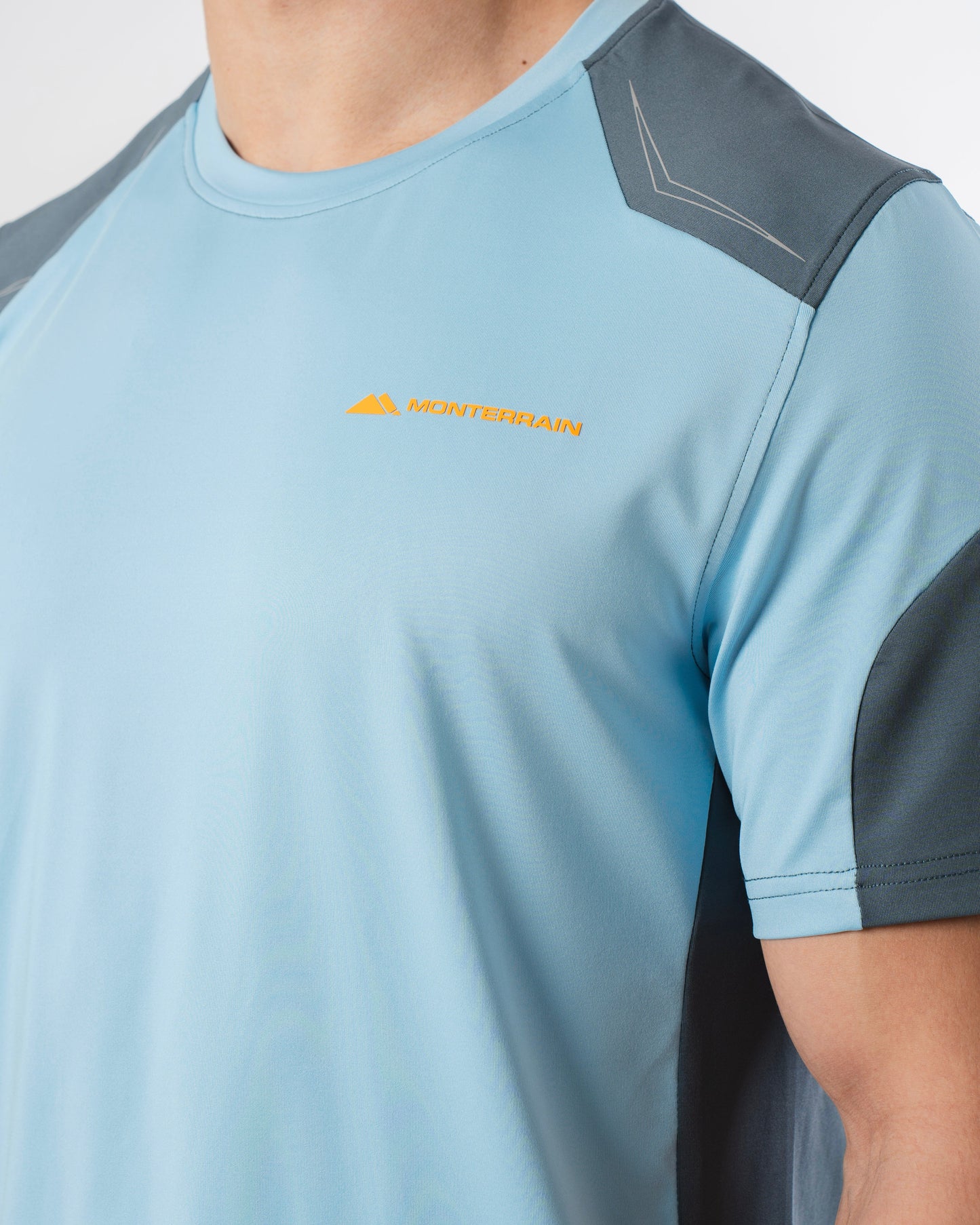 Monterrain Orbit Twilight Set - T Shirt / Short