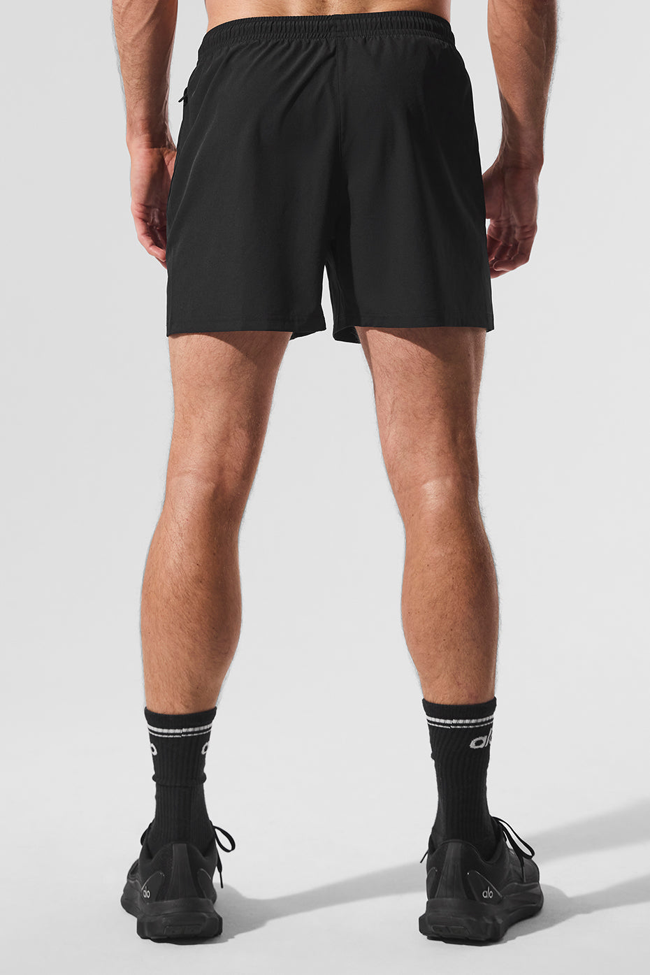 Alo 5" Circuit Short - Black