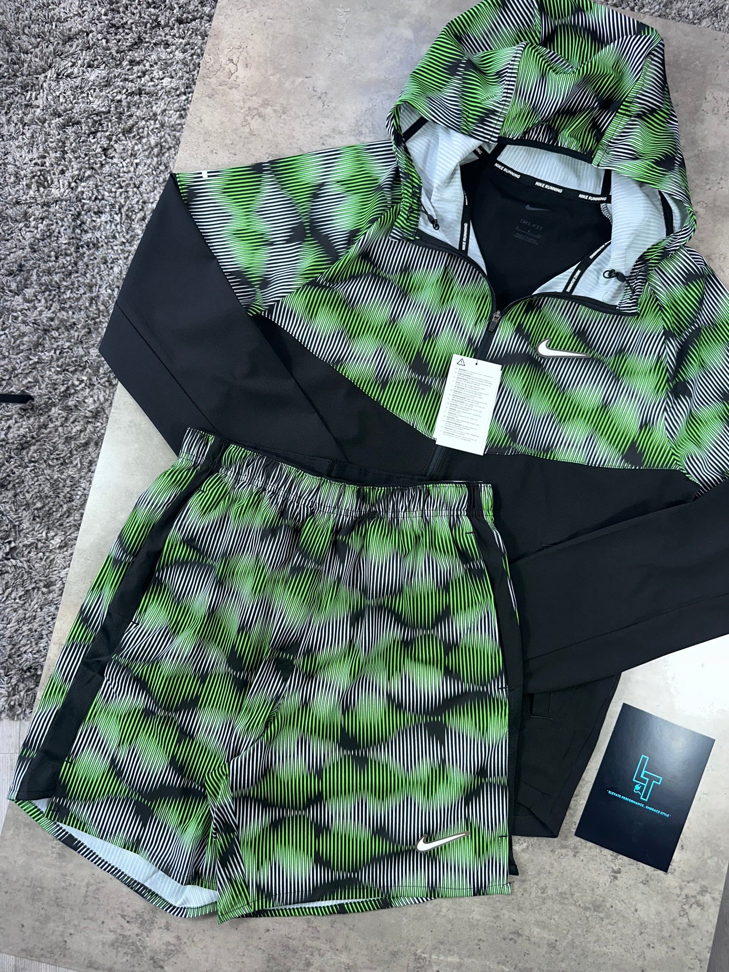 NIKE JACKET SET - GREEN/BLACK