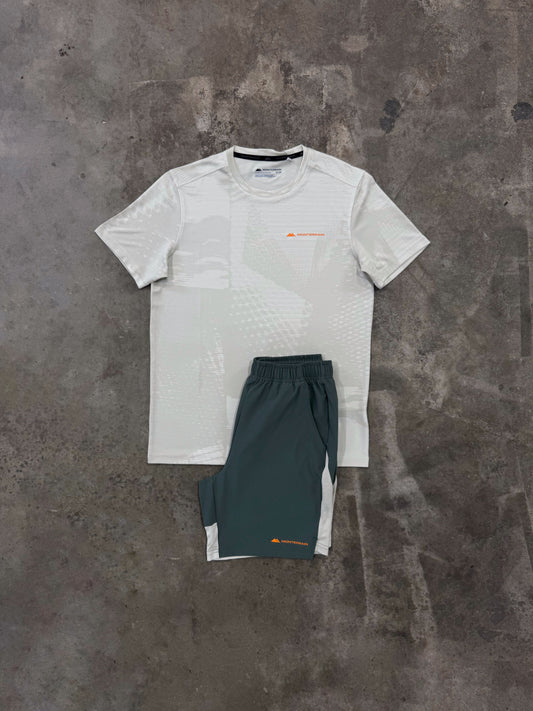Monterrain Divide Stone Set - T Shirt / Short