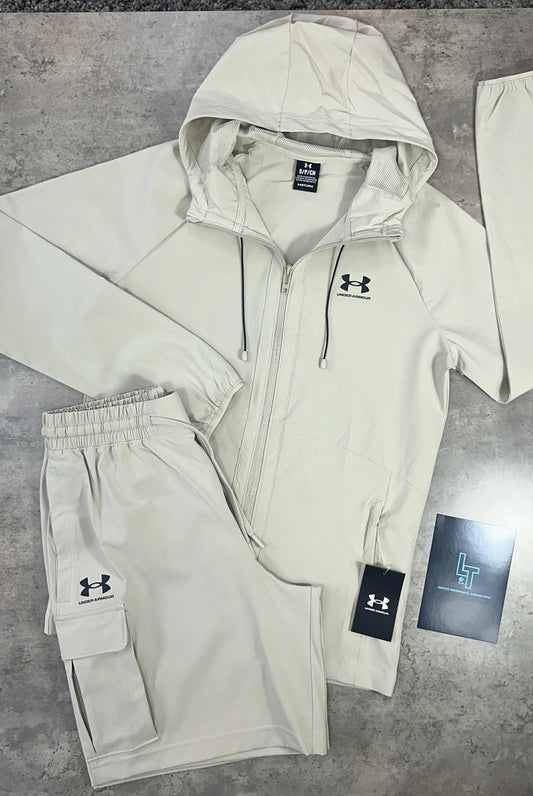 UNDER ARMOUR CARGO SET - BEIGE