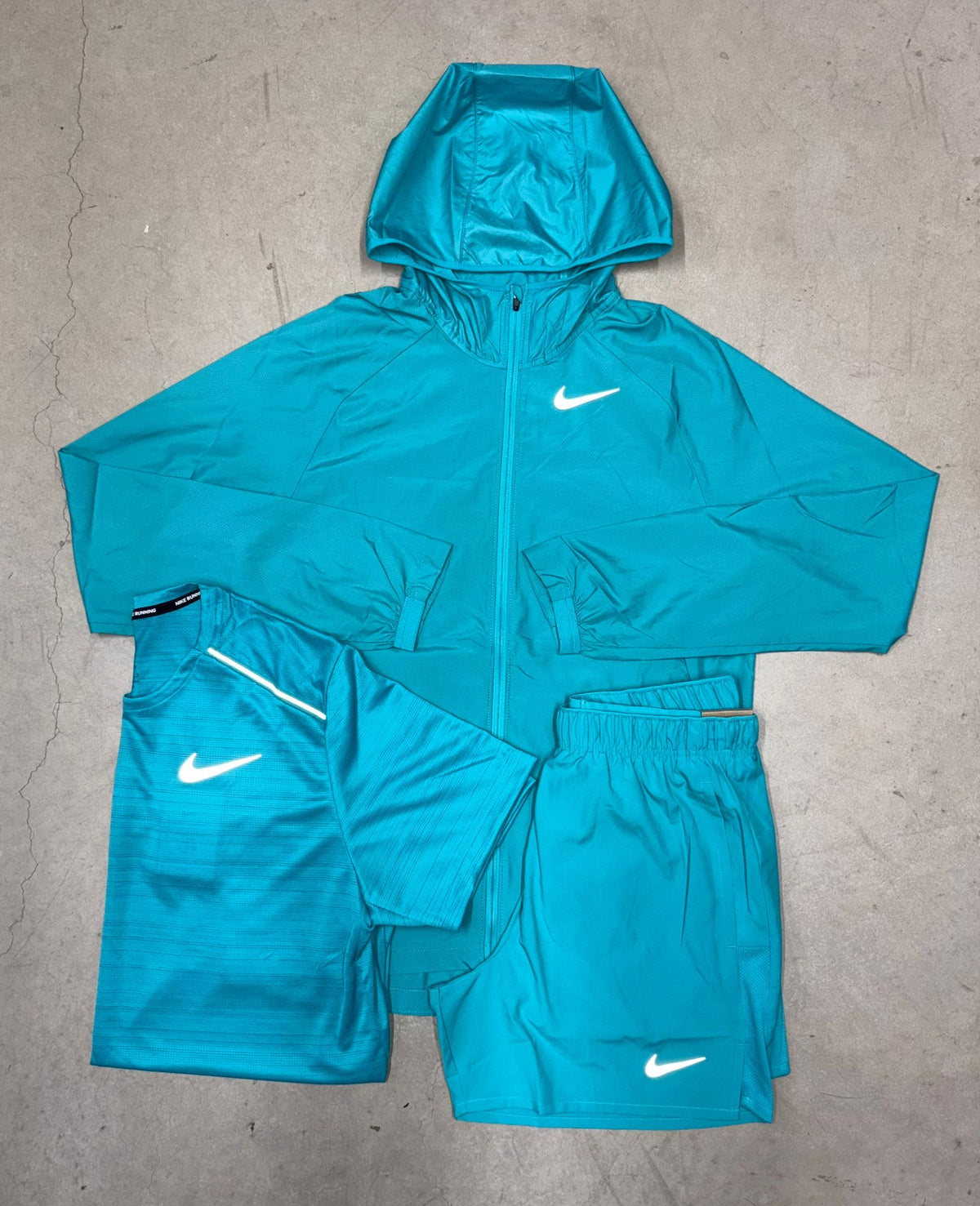DUSTY CACTUS NIKE TRIO SET