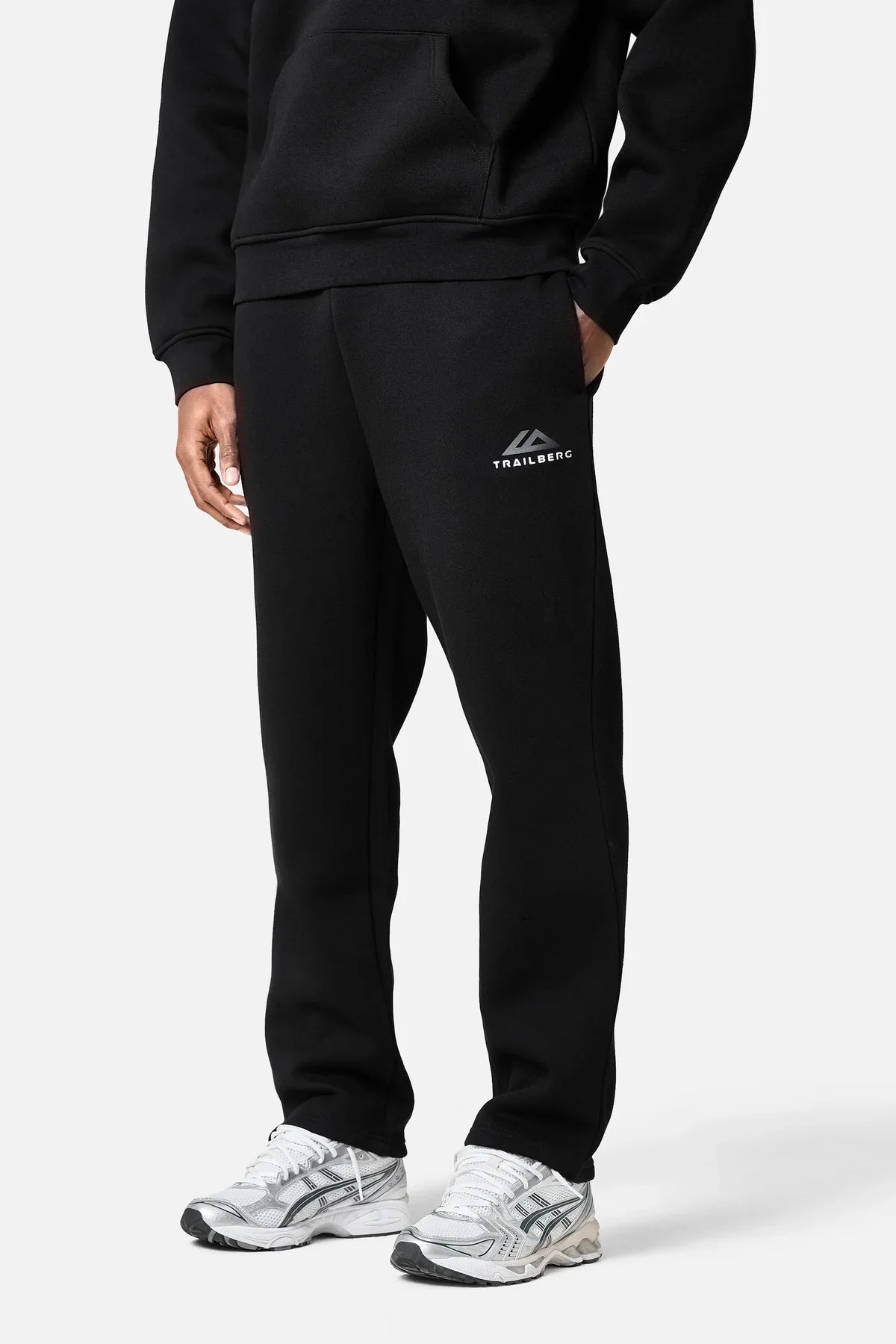Trailberg Fraction Straight Leg Jogger - Black