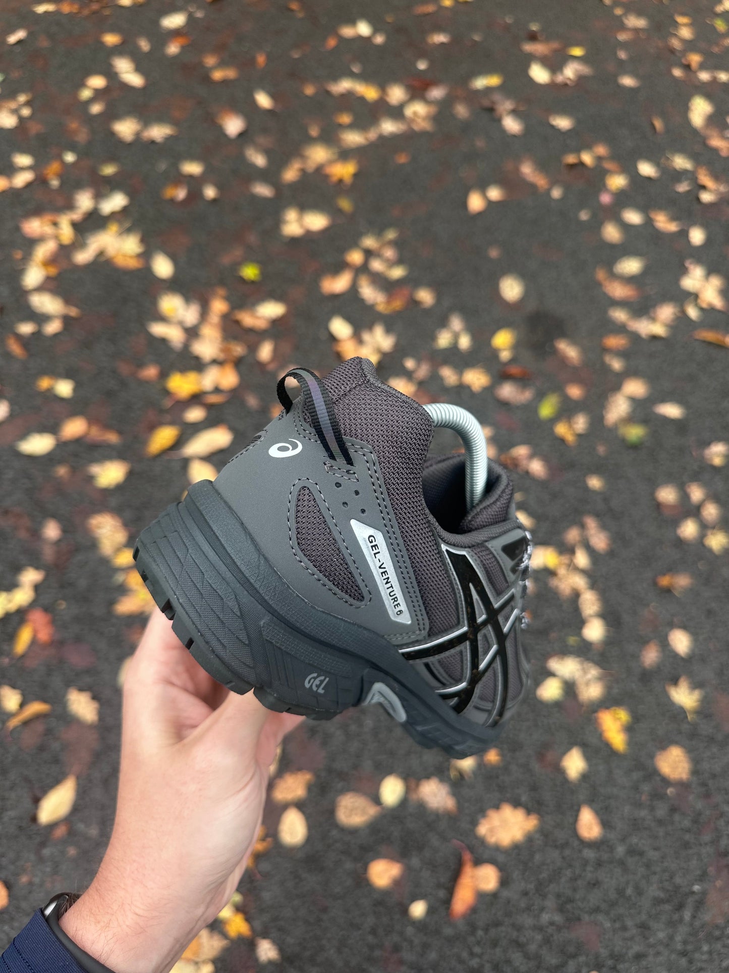 ASICS GEL VENTURE 6 - GRAPHITE GREY