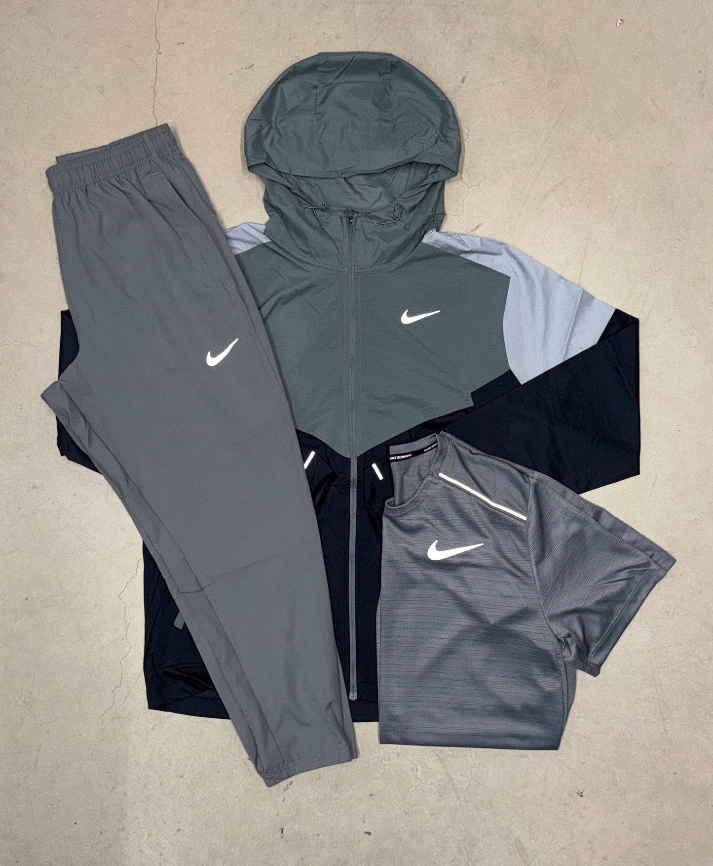 NIKE TRIO SET - CHALLENGER PANTS