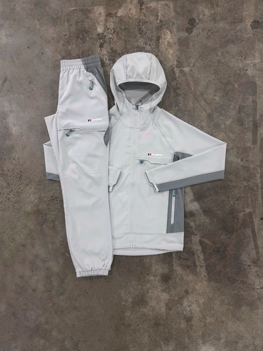 Berghaus Wavertree Light Grey Tracksuit - Jacket / Pant