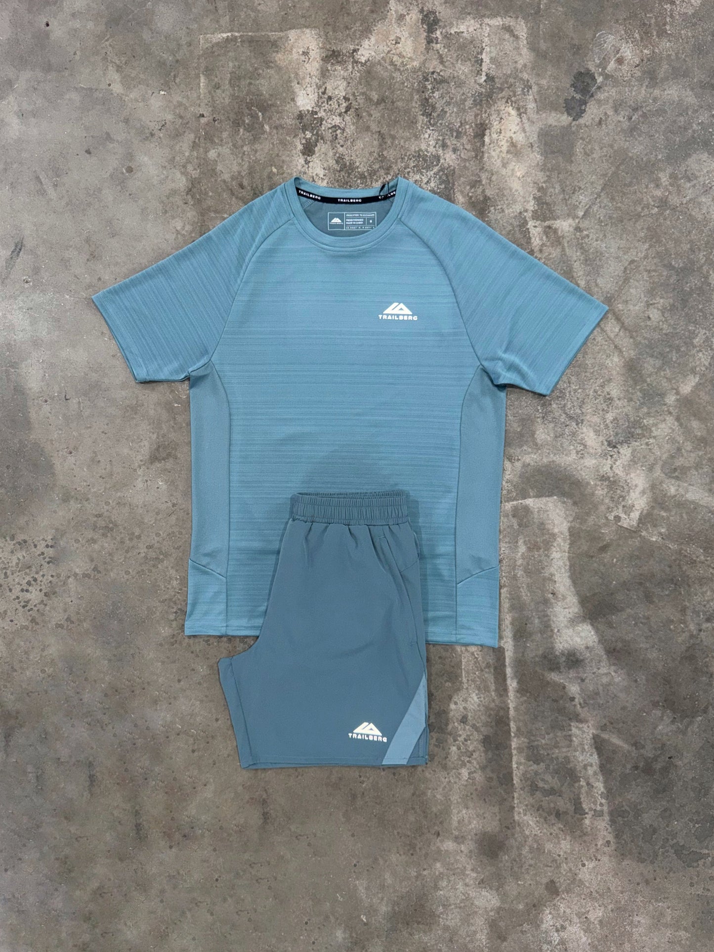 Trailberg SS26 Cloud Frosted Denim Set - T Shirt / Short