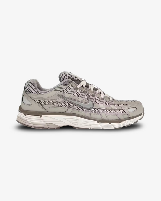 NIKE P-6000 LIGHT IRON ORE