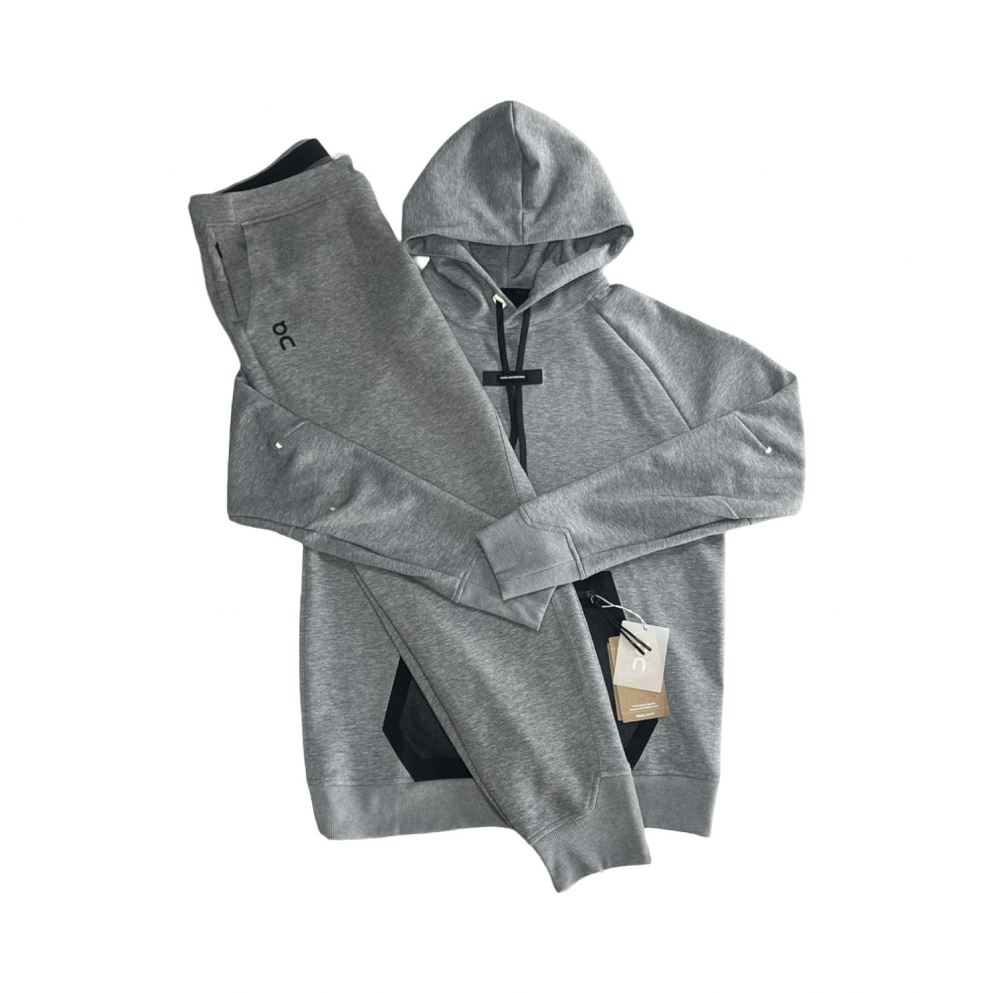 ON FOCUS TECH TRACKSUIT