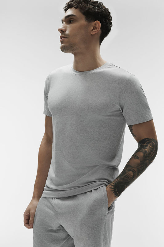 Alo Conquer Reform Crewneck Short Sleeve - Athletic Heather Grey