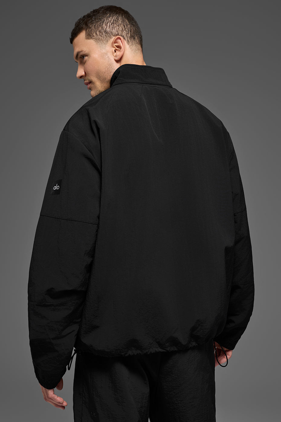 Alo Light Weight Takeaway Track Pullover - Black