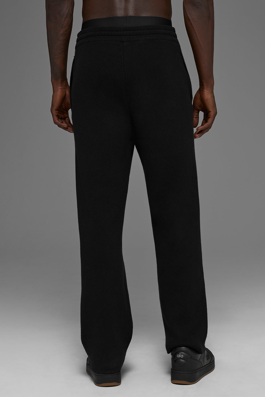 Alo Scholar Straight Leg Sweatpant - Black