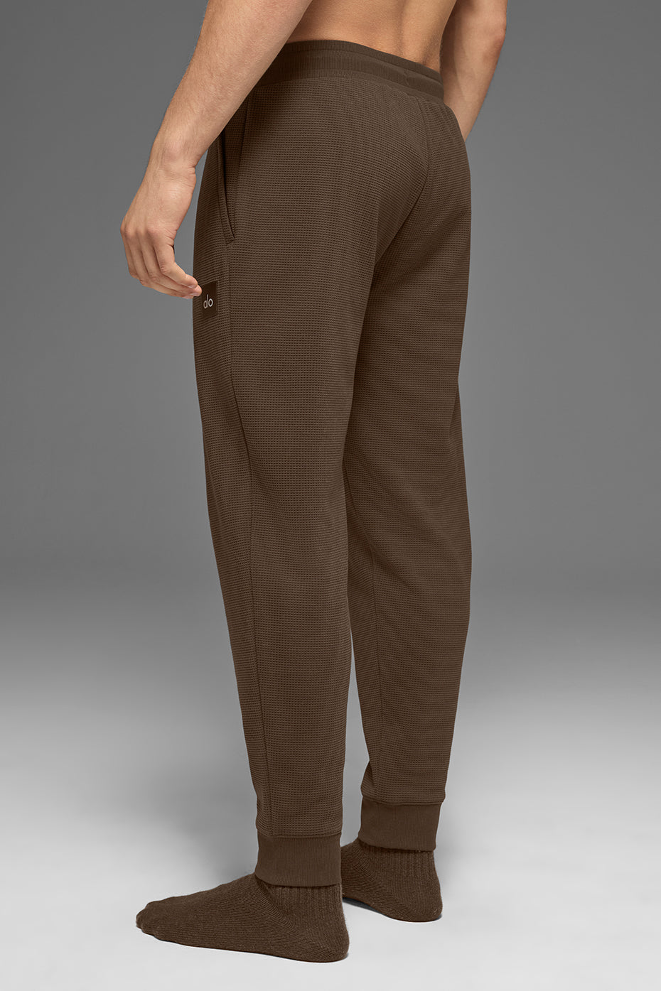 Alo Waffle Lounge Jogger - Espresso