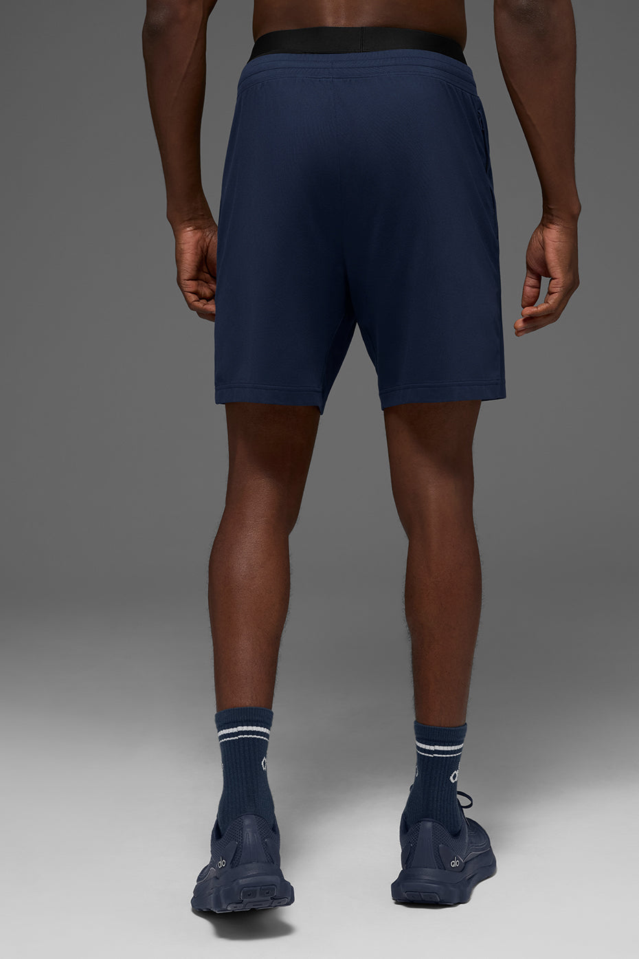 Alo 7" Conquer React Performance Short - Navy