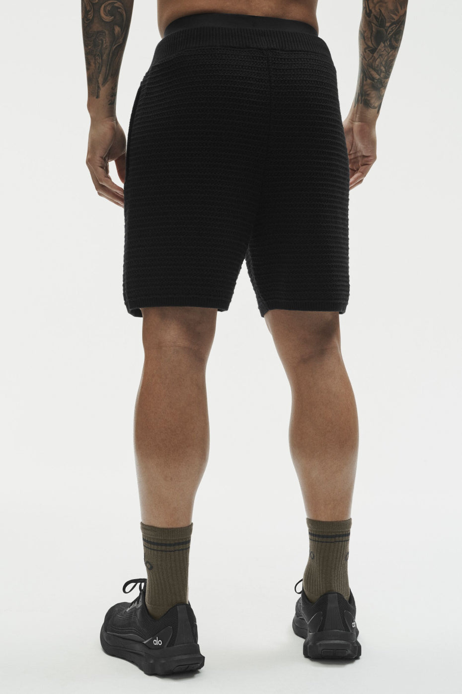 Alo 5" Shift Knit Short - Black