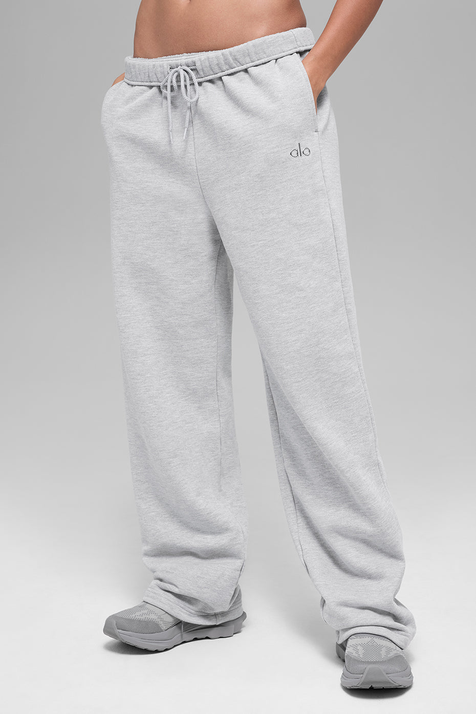 Alo Accolade Straight Leg Sweatpant - Athletic Heather Grey