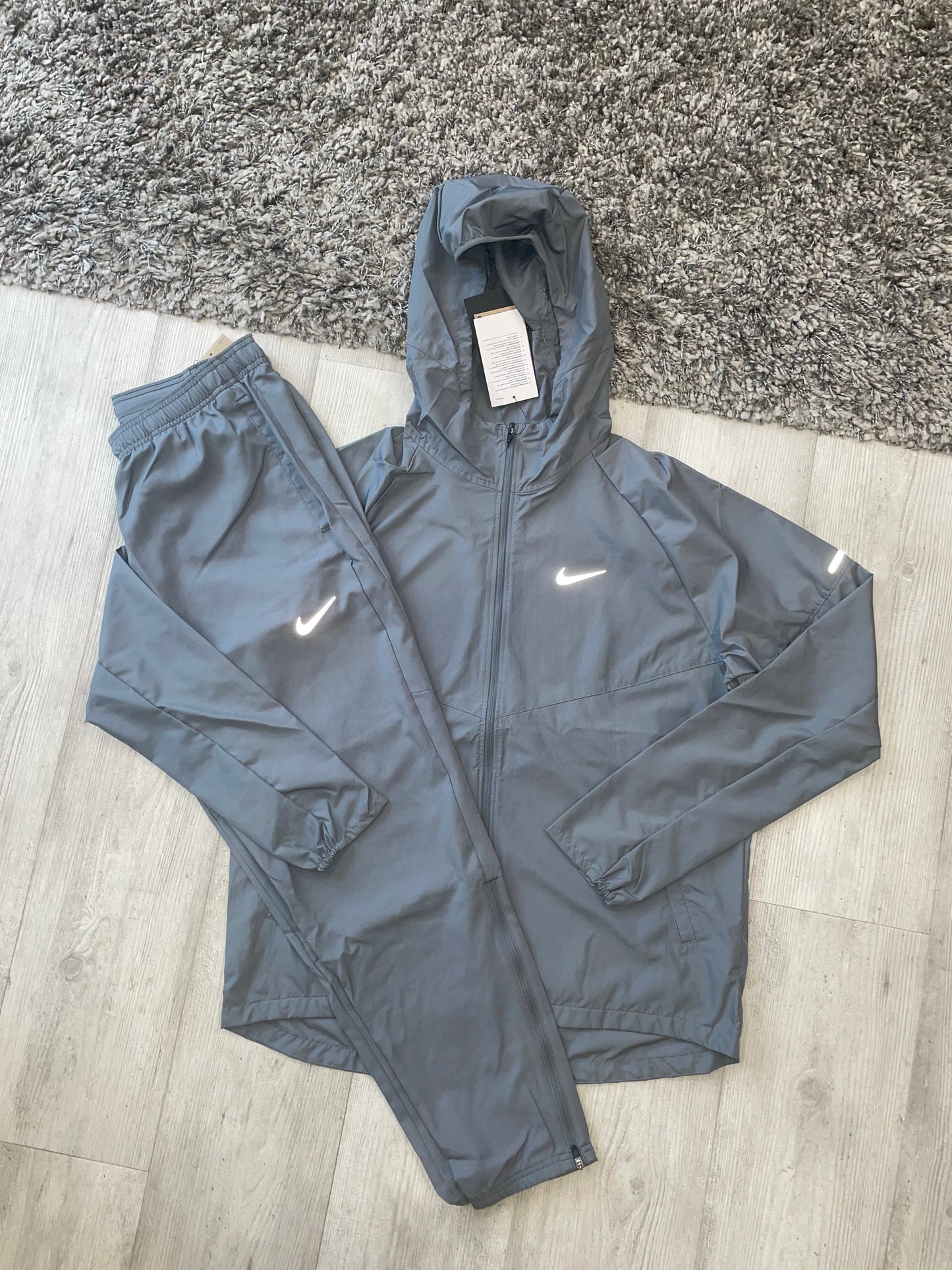 NIKE REPEL WOVEN TRACKSUIT - GREY
